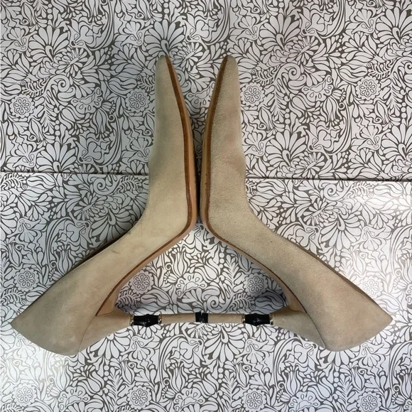 Gucci Beige Suede Malibu Bamboo Heel Pointed Toe Pumps - Picture 7 of 14